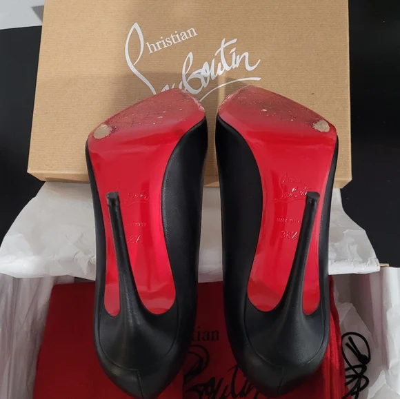 Authentic Christian Louboutin Iconic Black Kate Pumps 3.9" - Picture 8 of 13